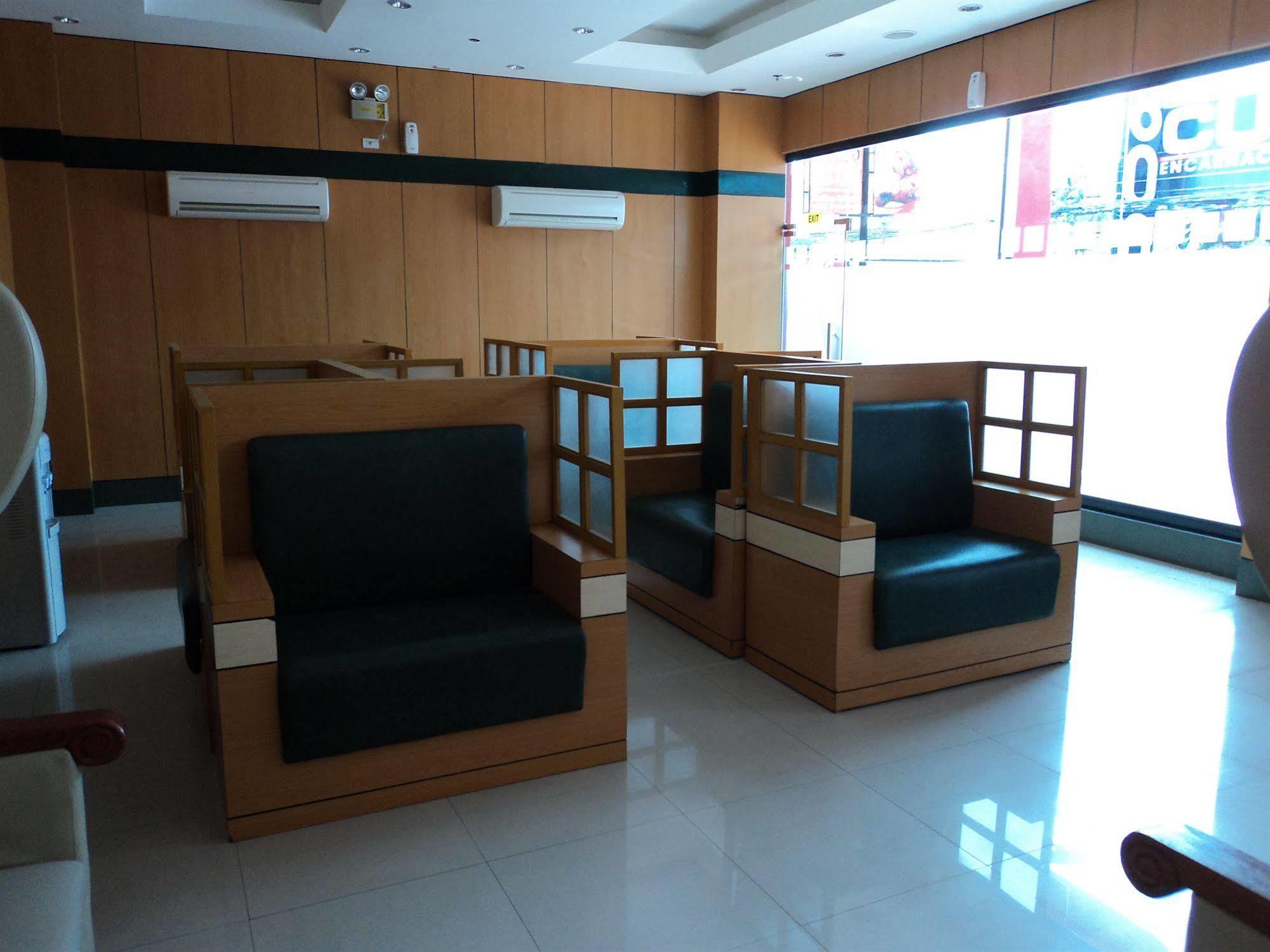 Hotel Sogo Cabanatuan Eksteriør bilde